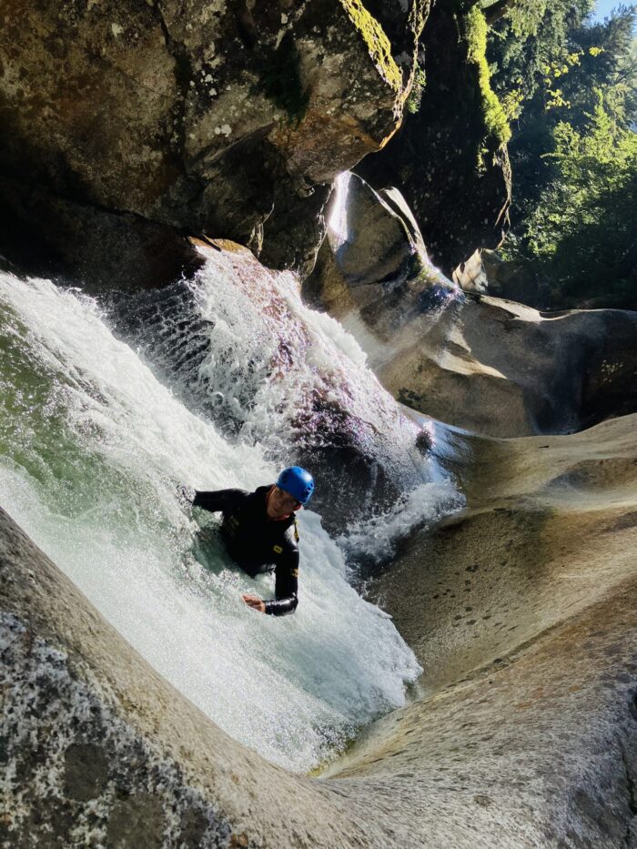 faire du canyon autour de pau